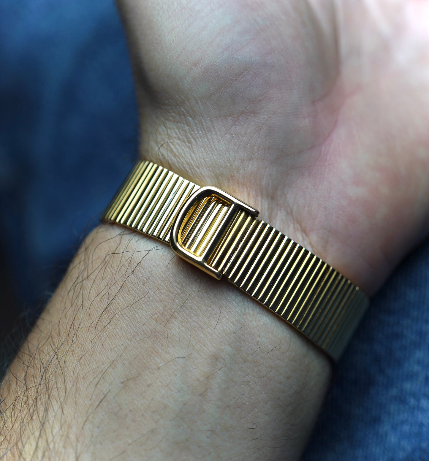 1970s Cartier Tank Arrondie (Ref. 96041) Factory Bracelet 18K Yellow Gold