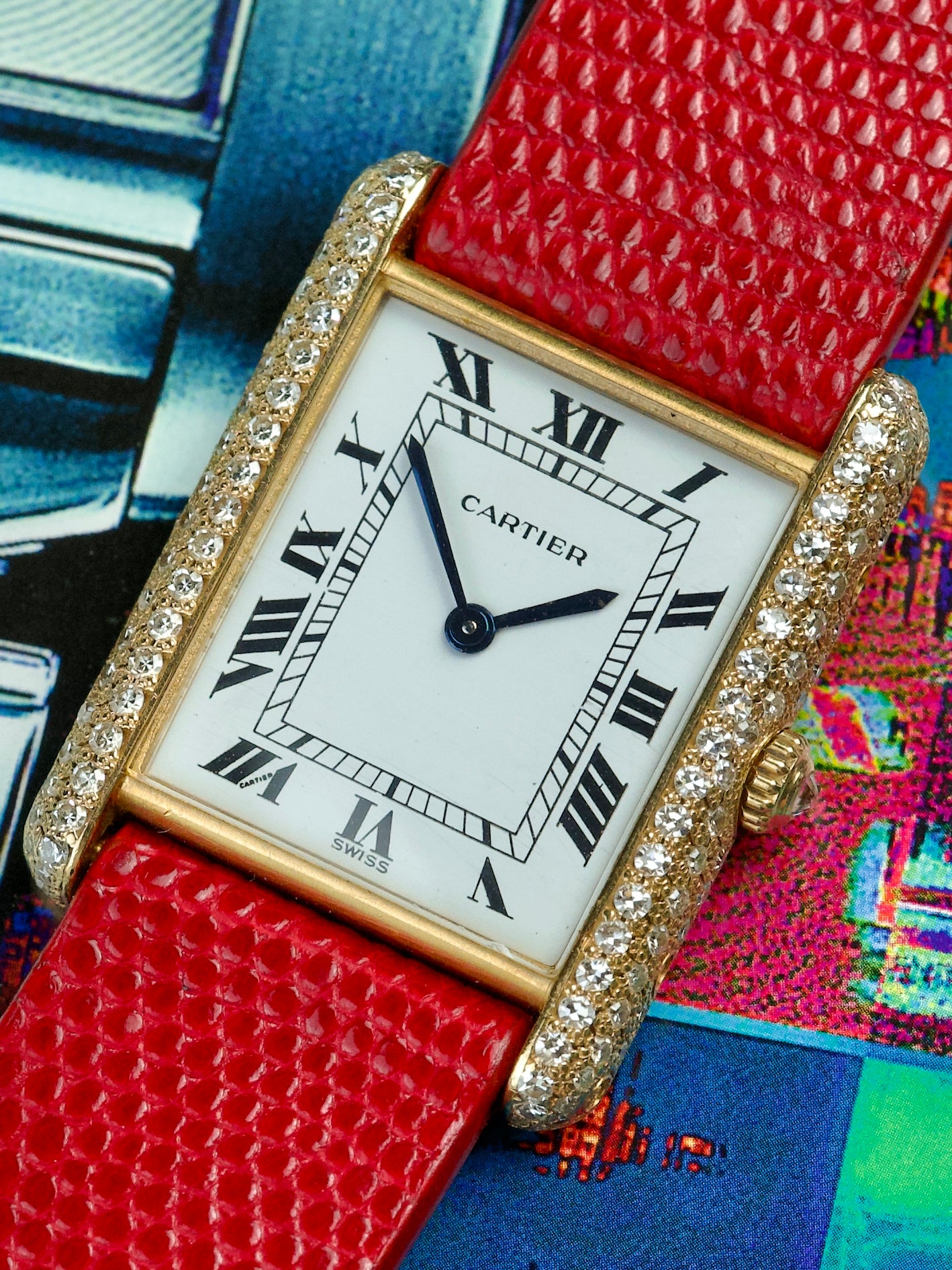 Cartier LoopTank Louis 81068 Sertissage Factory Diamonds 18 Carat Yellow Gold 1990s