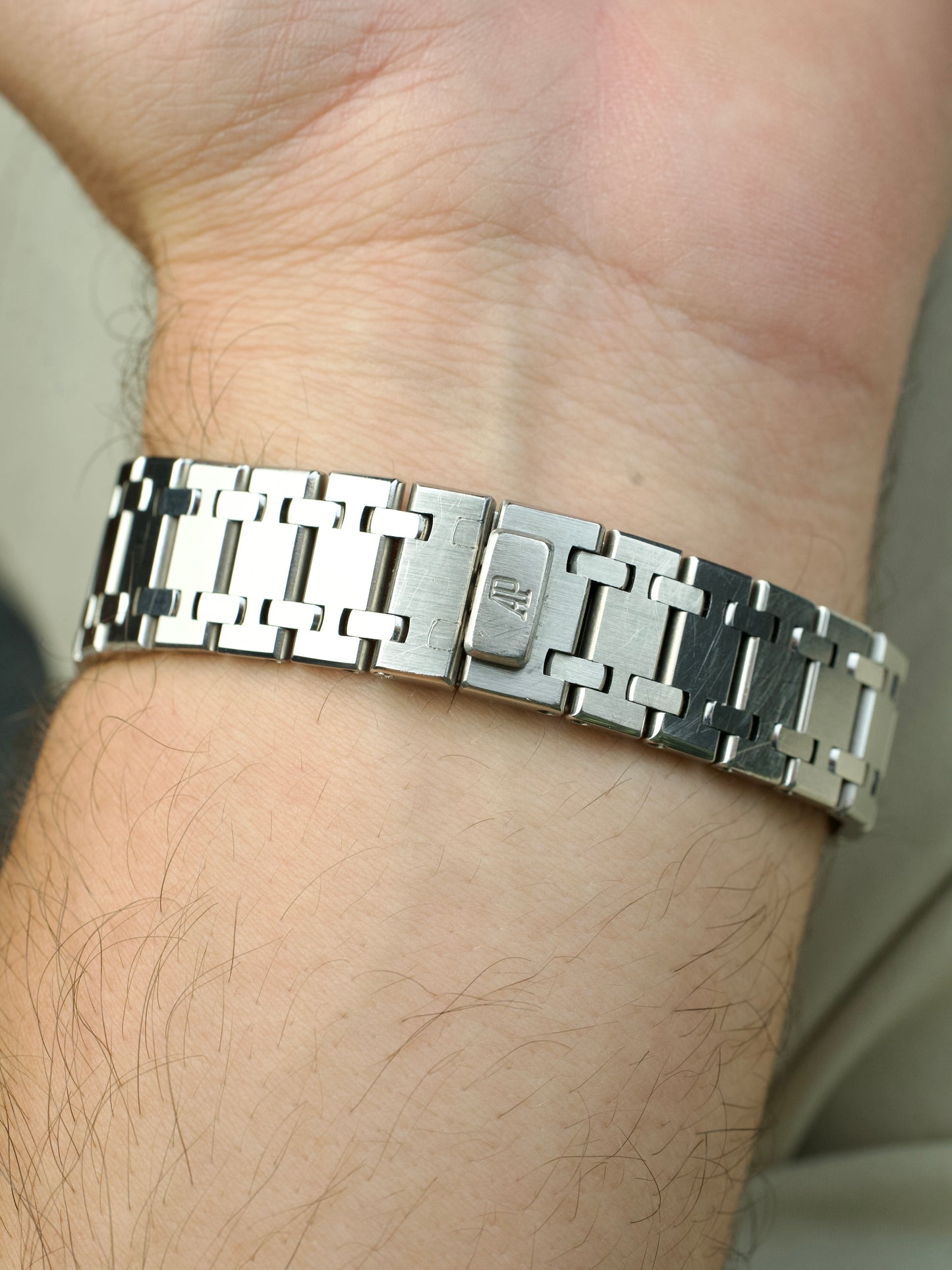 Audemars Piguet Royal Oak 56175st vintage watch for sale, back side