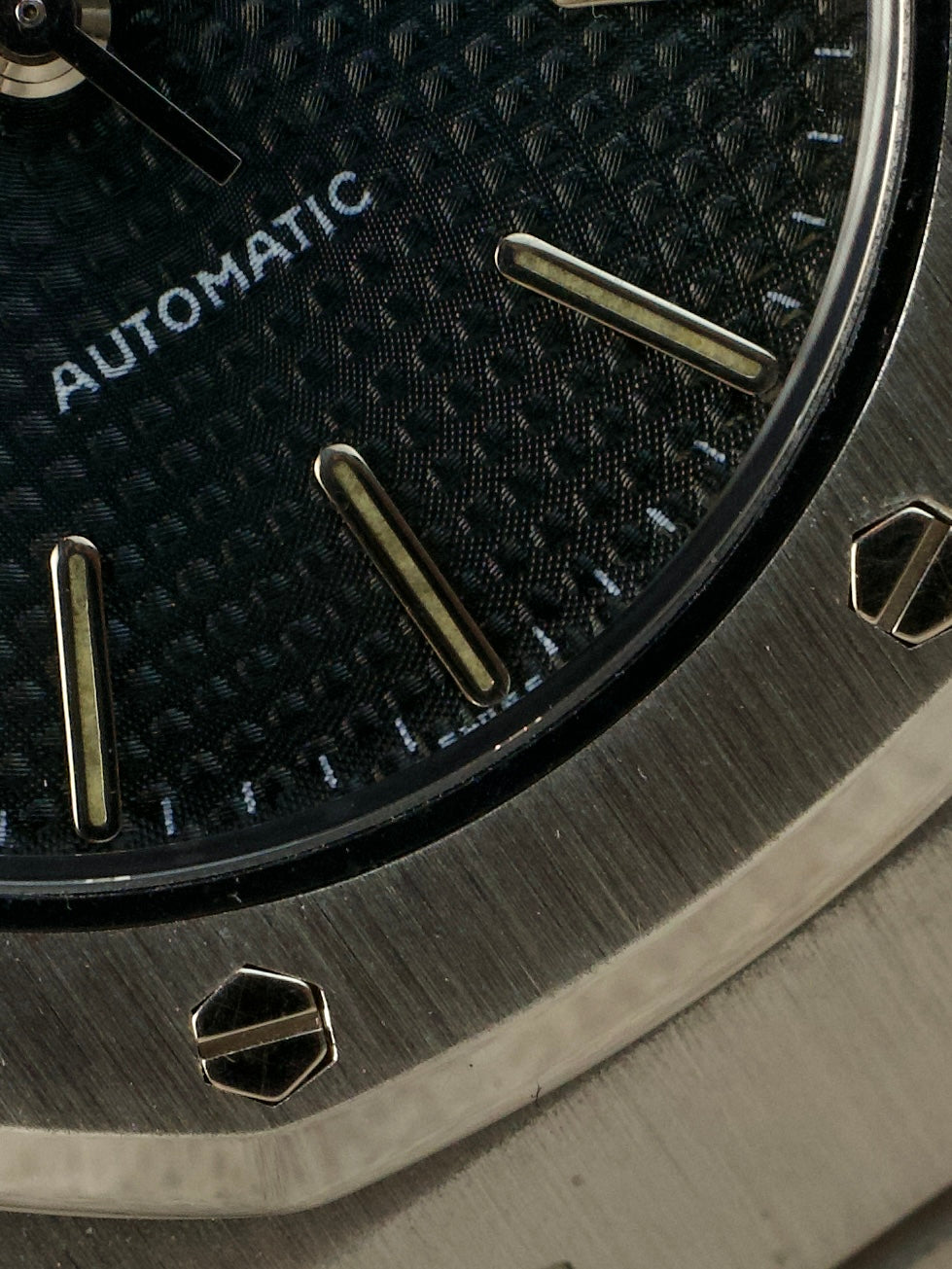 used luxury watch Royal Oak, zoom dial