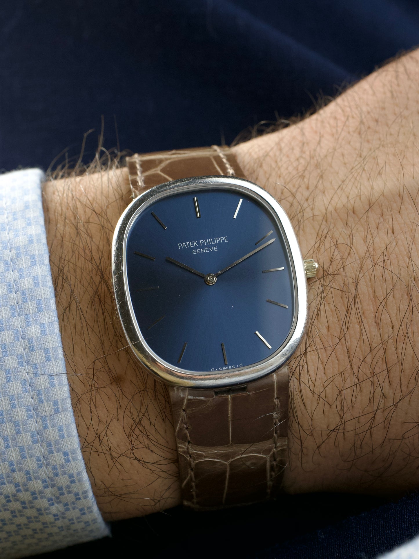Patek Philippe Ellipse 3738 Blue Sunburst Sigma 18 Carat White Gold Jumbo automatic 1990s