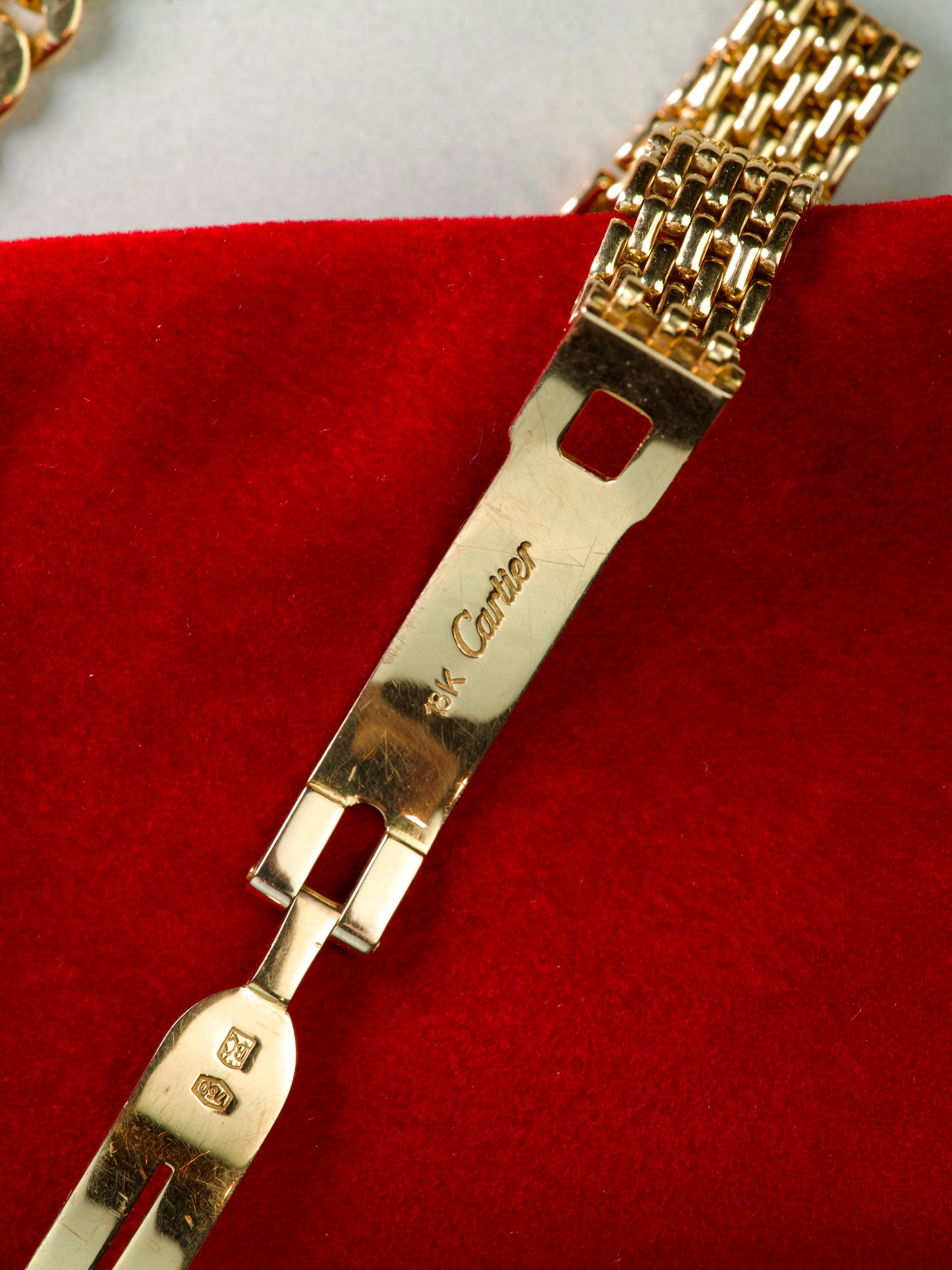 Cartier Tank Mini Allongee 828004 Grain de Riz 18K Yellow Gold lady s/m 1990s