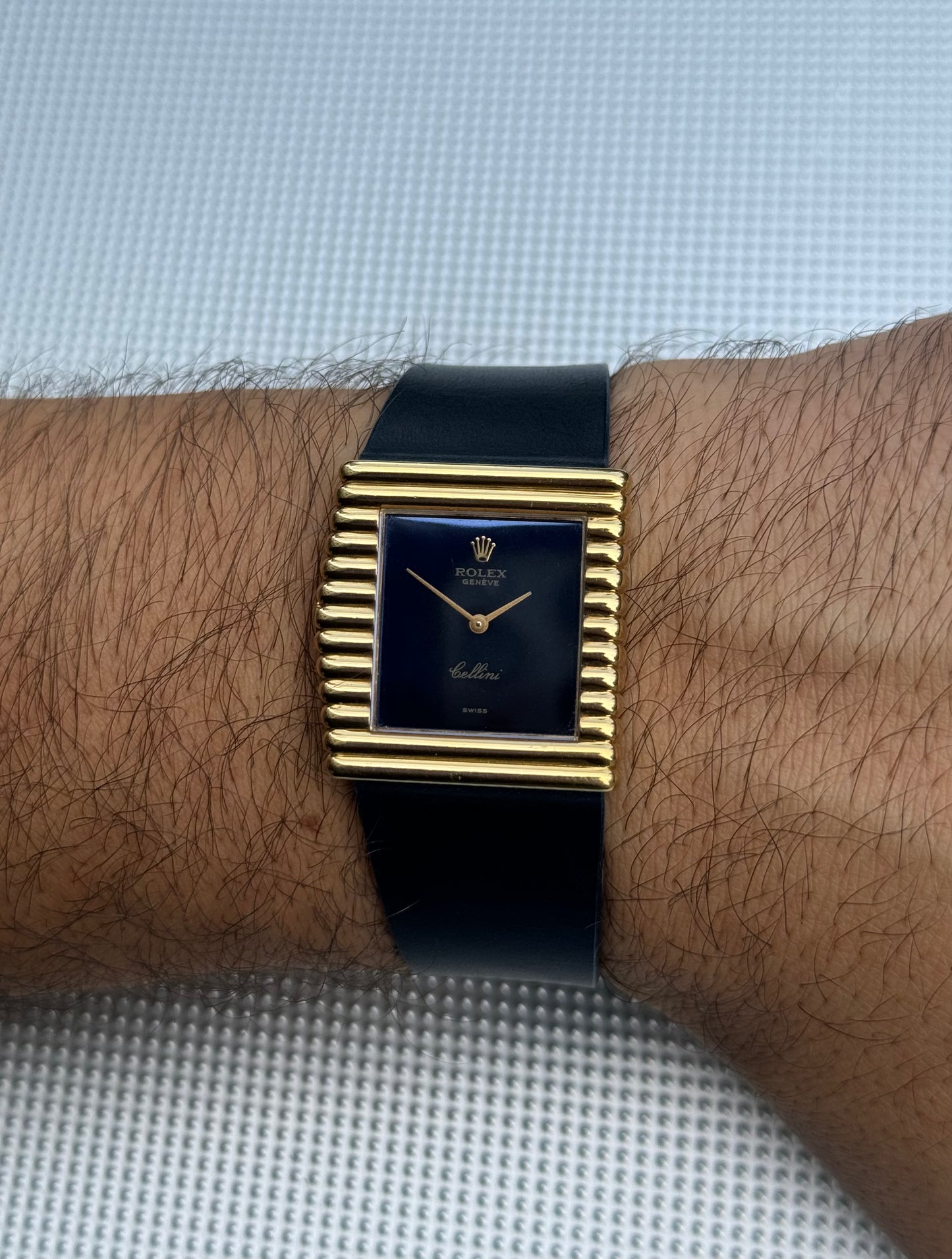 1970s Rolex Cellini King Midas 4015 Vintage Watch 18 Carat Yellow Gold Tank