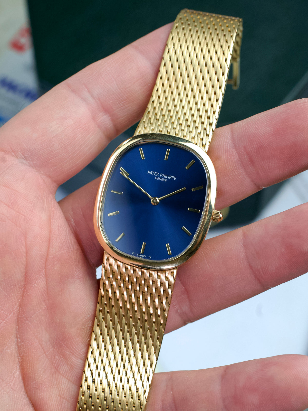 Patek Philippe Ellipse 3738j 3938j Blue Sigma 18 Carat Gold automatic 1990s