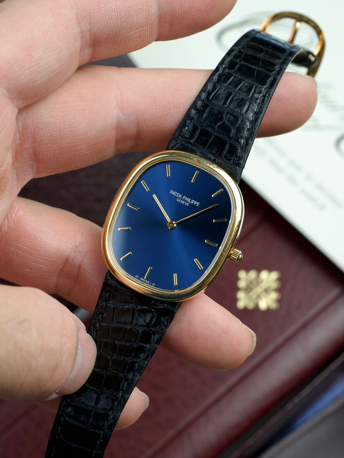 Patek Philippe Ellipse 3738j FULL SET Blue Sigma 18 Carat Gold automatic 1990s