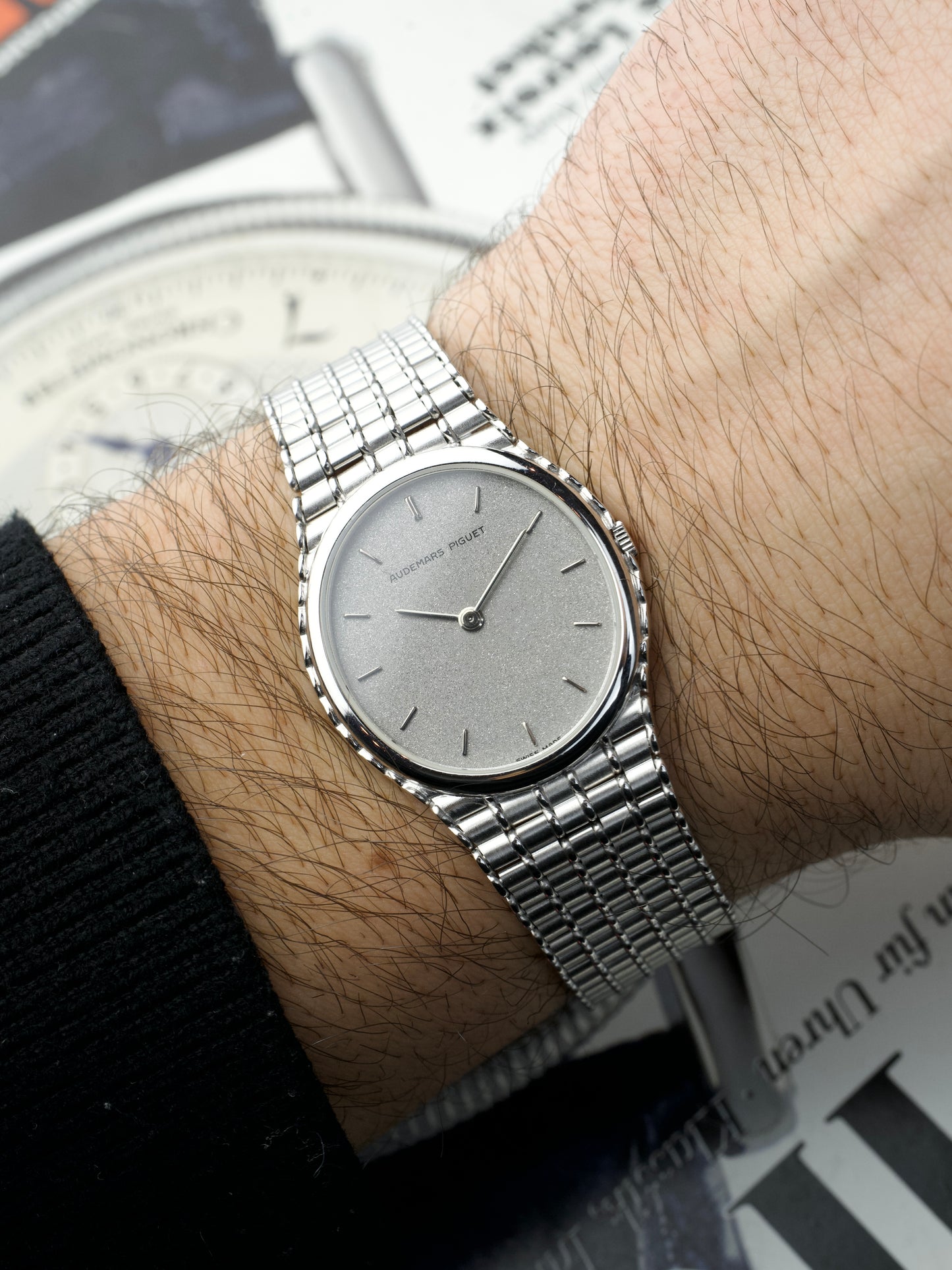 90s Audemars Piguet Bamboo Cobra Snoflake Grey Dial 18 Carat White Gold