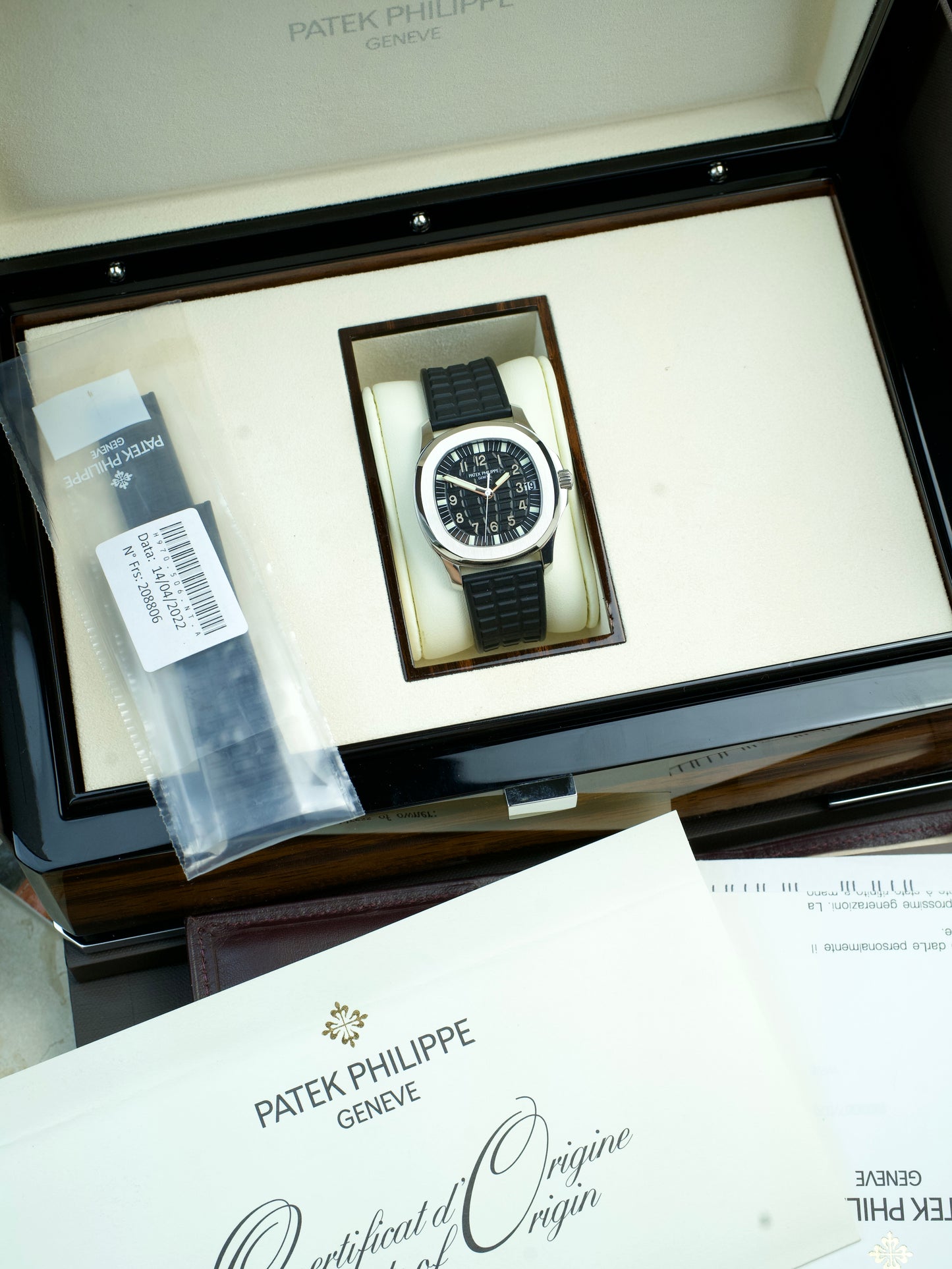 Patek Philippe Aquanaut 5066A FULL SET 2000s