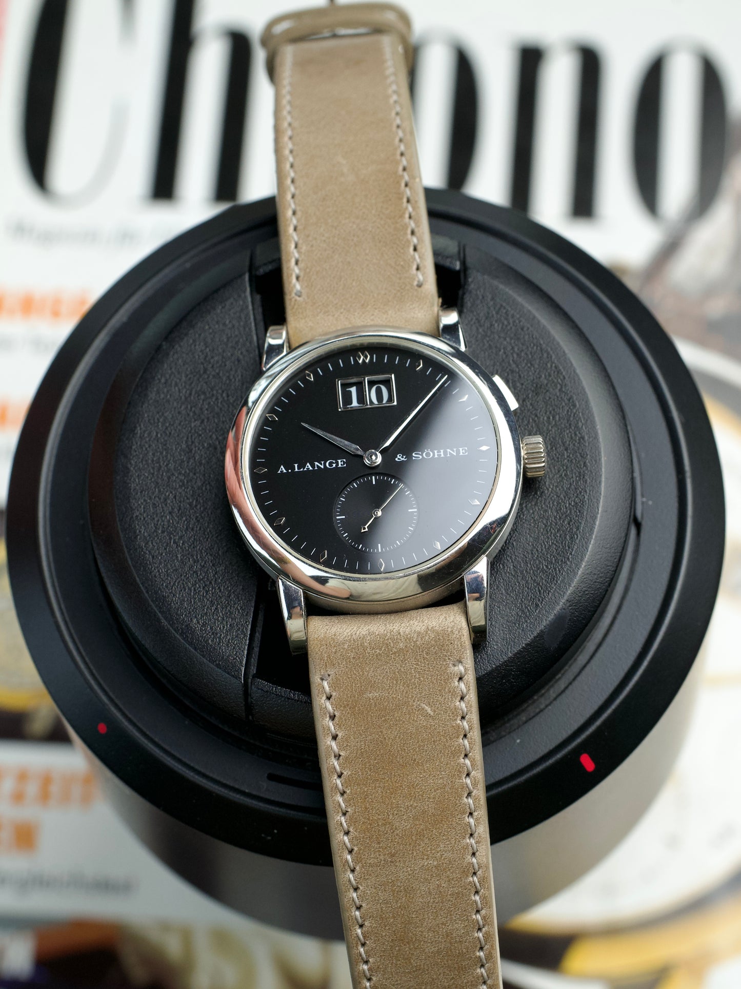 A. Lange Söhne Saxonia 105.035 Darth Junior 950 Platinum neo vintage, front