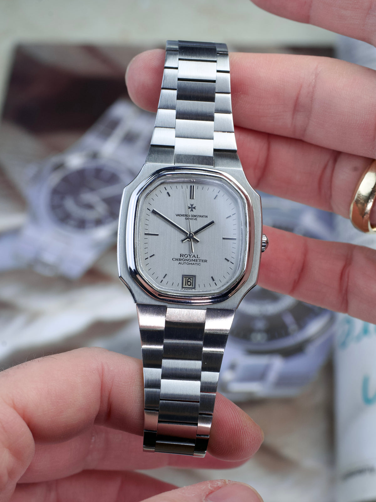 Vacheron Constantin 2215 Chronometre Royal Box Archive Grey Sigma Dial 1970s