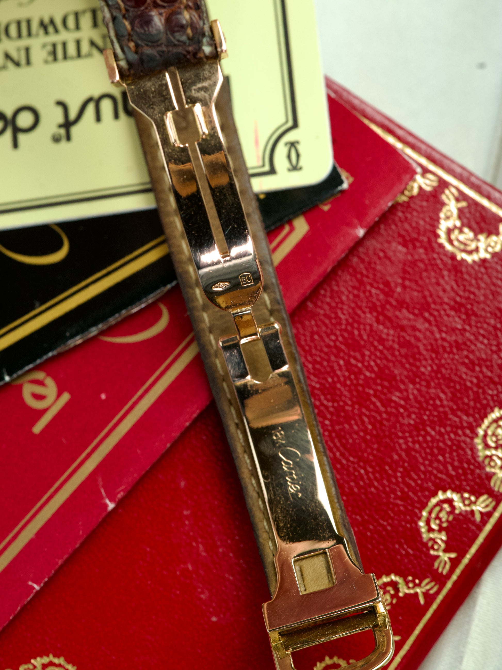 Cartier Cristallor 78095 Full Set luxury timepiece, clasp