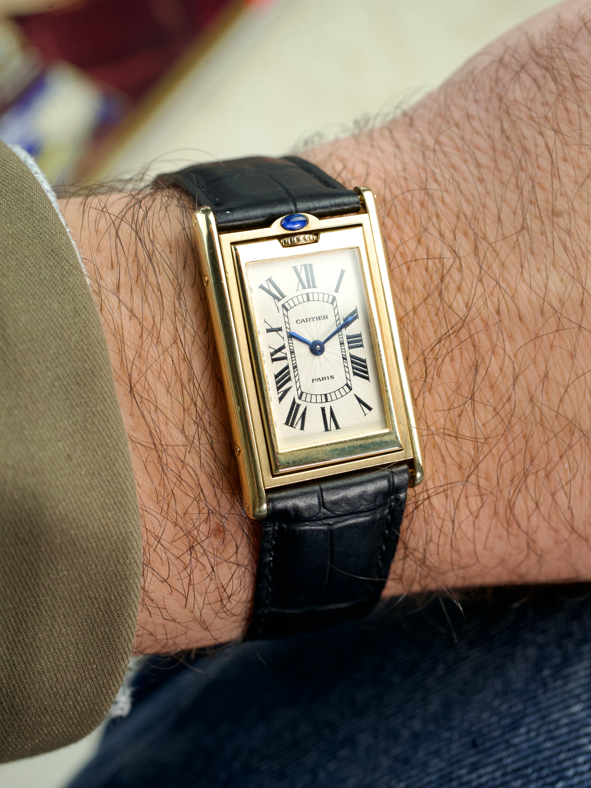 Cartier Tank Basculante 2391 vintage, wrist shot