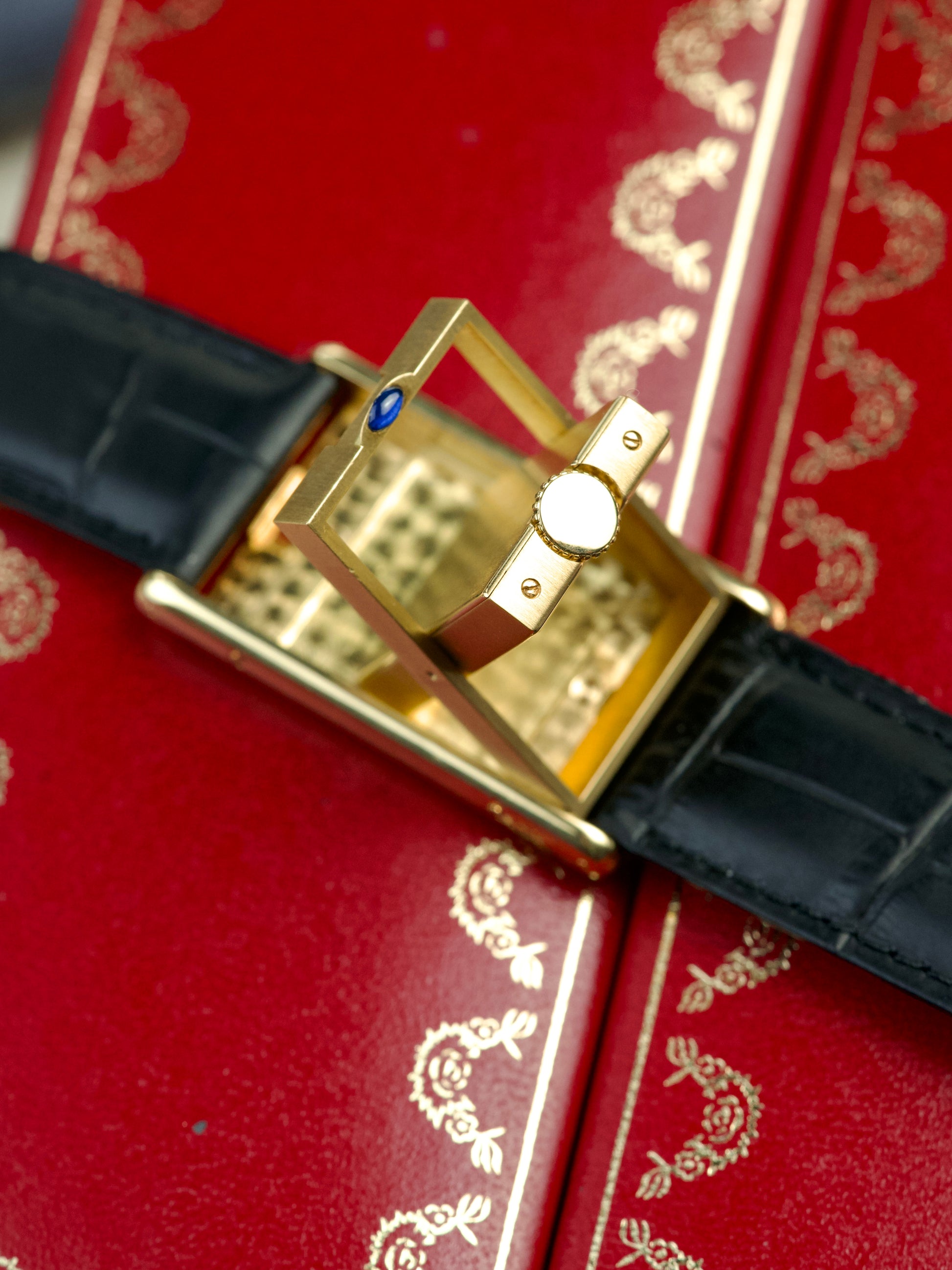Cartier Tank Basculante vintage, closed front