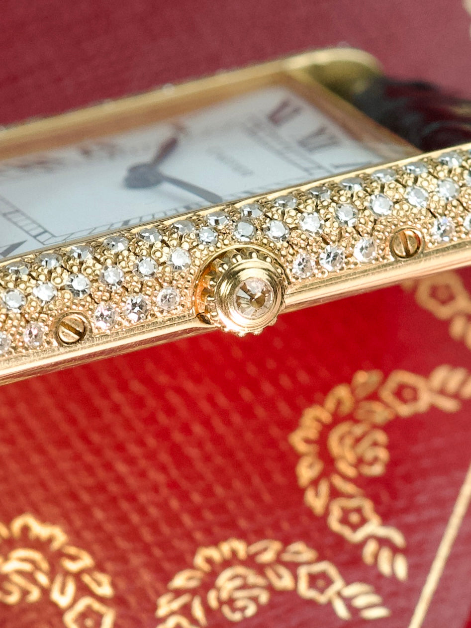 Cartier Tank Louis pre owned, crown