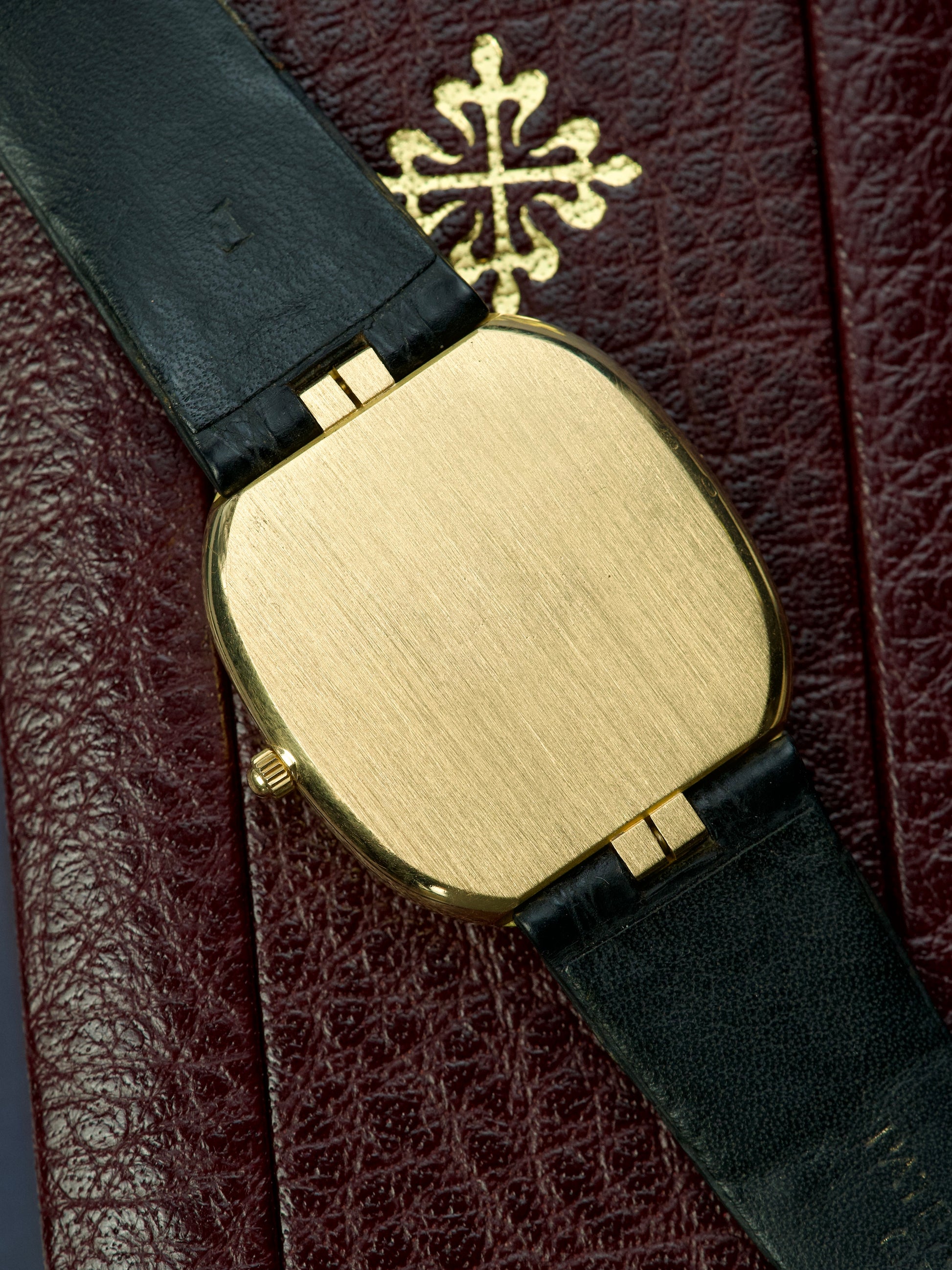 Patek Philippe Ellipse 3738j collectible, back