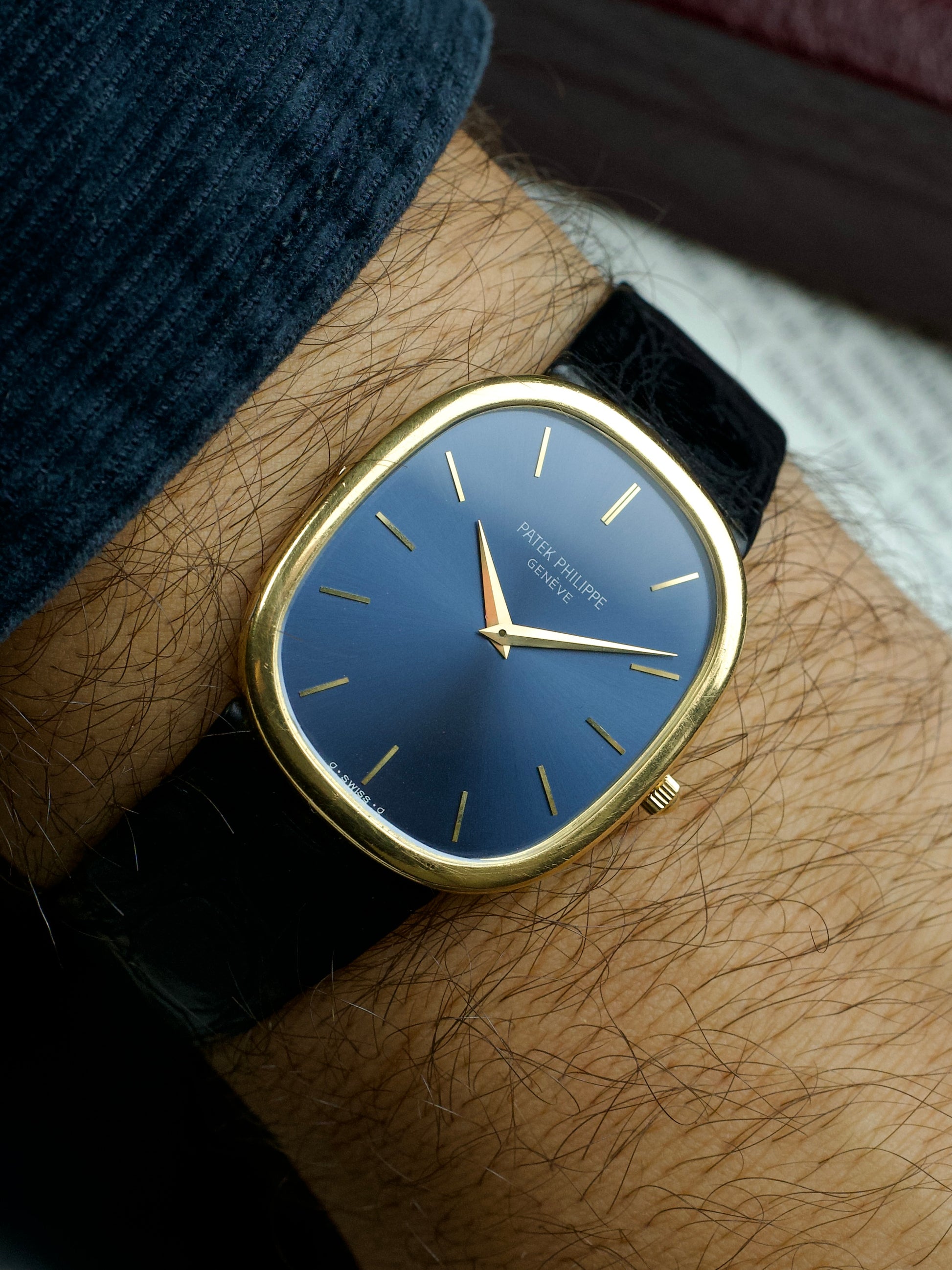 Patek Philippe Ellipse 3738j luxury vintage watch, wrist shot 