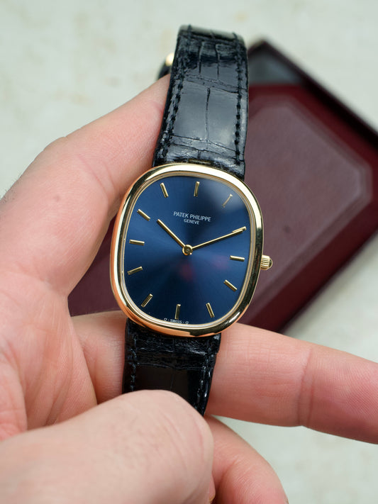 Patek Philippe Ellipse 3738j Blue Sigma 18 Carat Gold Jumbo automatic vintage, front