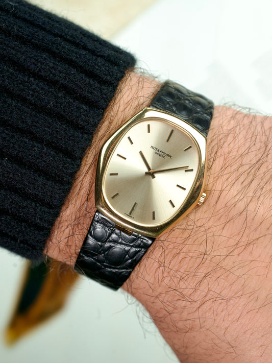 Patek Philippe Ellipse 3858 vintage, wrist shot